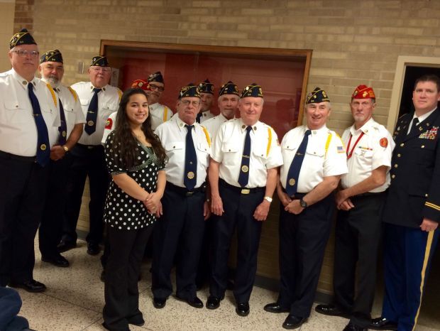 Middle school students honor local veterans